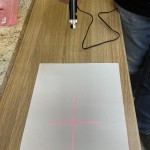 Jedny laser z wymiennymi głowicami optycznymi